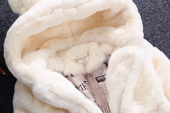 Fur Coat Image 13